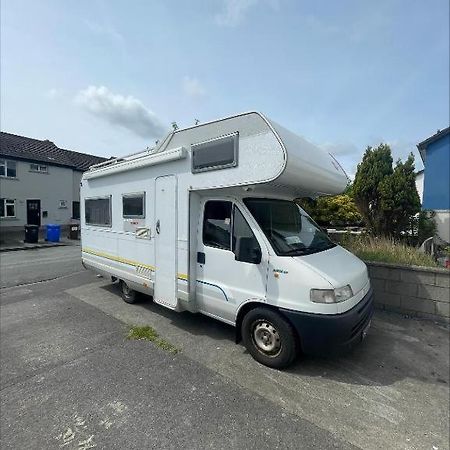 The Cosy Camper At Rockfield Park Hotel Galway Exterior photo